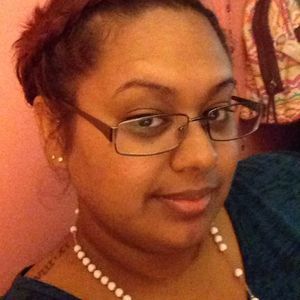 Meet your Posher, Iris